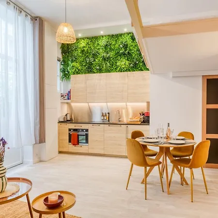 Maury Modern Loft - Ac - Ideal Location - Peaceful Apartment