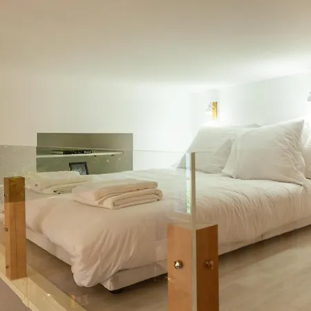 Maury Modern Loft - Ac - Ideal Location - Peaceful *